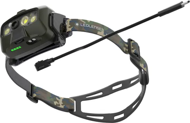 LED Lenser HF8R Core Camo Praktisk hodelykt med adaptivt lys 