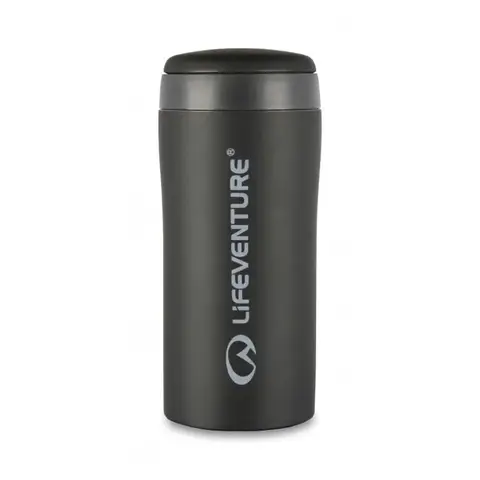 Lifeventure Thermal Mug - Matt Black Holder p&#229; varmen i opptil 4 timer!