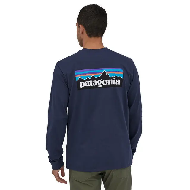 Patagonia LS P-6 Responsibili-Tee M Classic Navy LongSleeve t-shirt med logo 