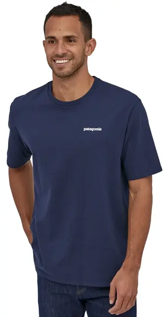 Patagonia M P-6 Logo Responsibili-Tee M Classic Navy T-skjorte med patagonialogo 