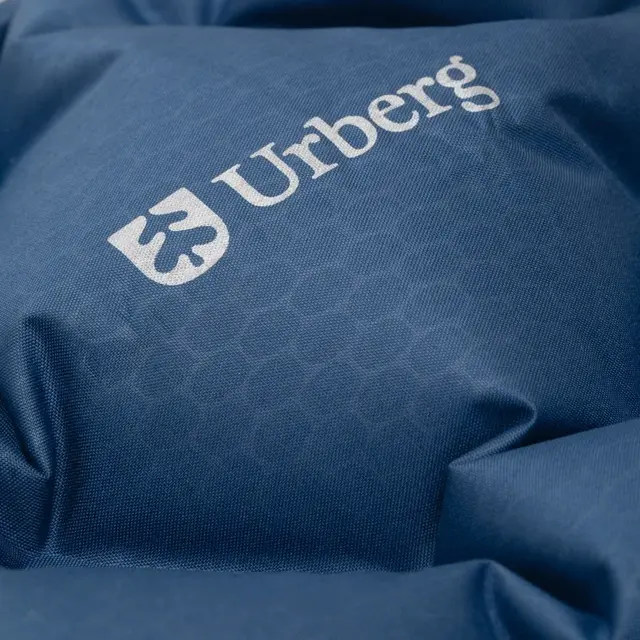 Urberg Insulated Seat Pad True Navy Praktisk isolert sitteunderlag 